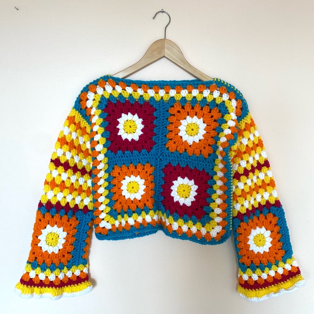 Handmade Crochet Granny Square Chunky Sweater with Daisy Pattern Acrylic Yarn